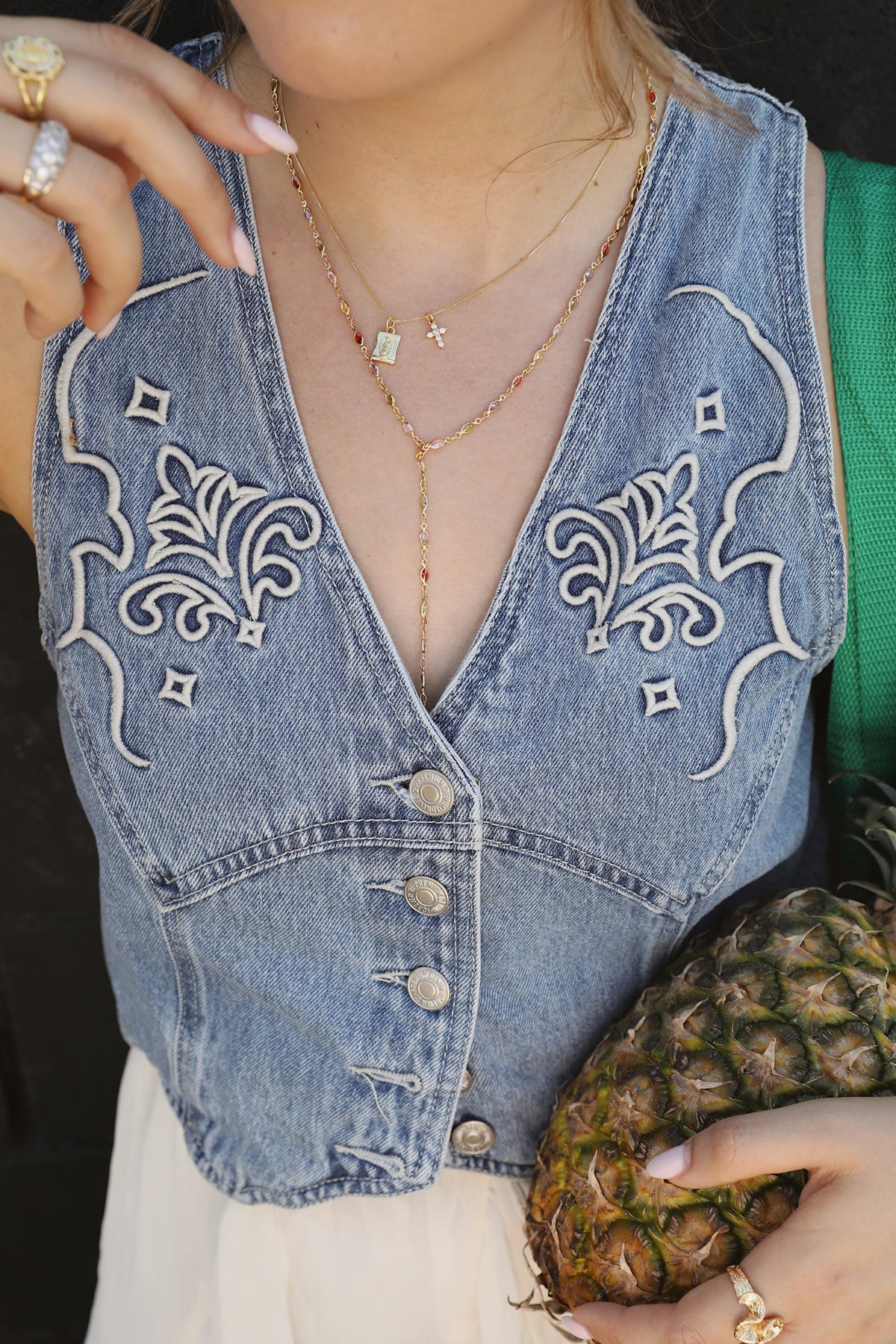 La Bonita Necklace stack